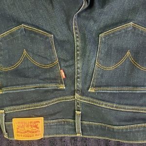 Levi jeans